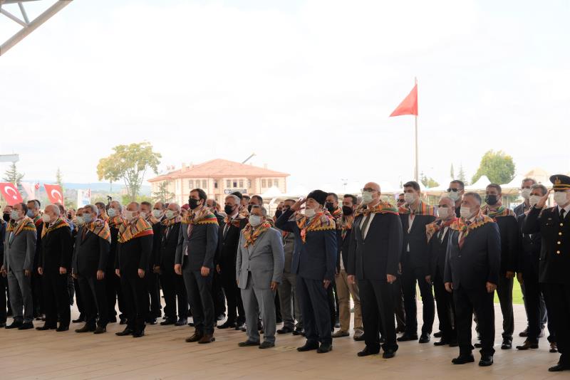 Rektörümüz Beydemir Söğüt Şenlikleri’ne Katıldı